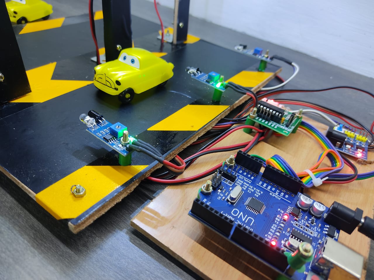 Intelligent Street Light System using IoT